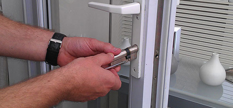 Commercial Door Lock Repair in Rolling Hills Estates